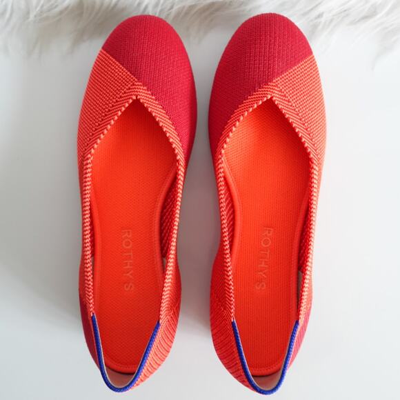 Rothys The Flat Shoes in Retired Print Cherry Pop size 8.5 - Picture 1 of 9